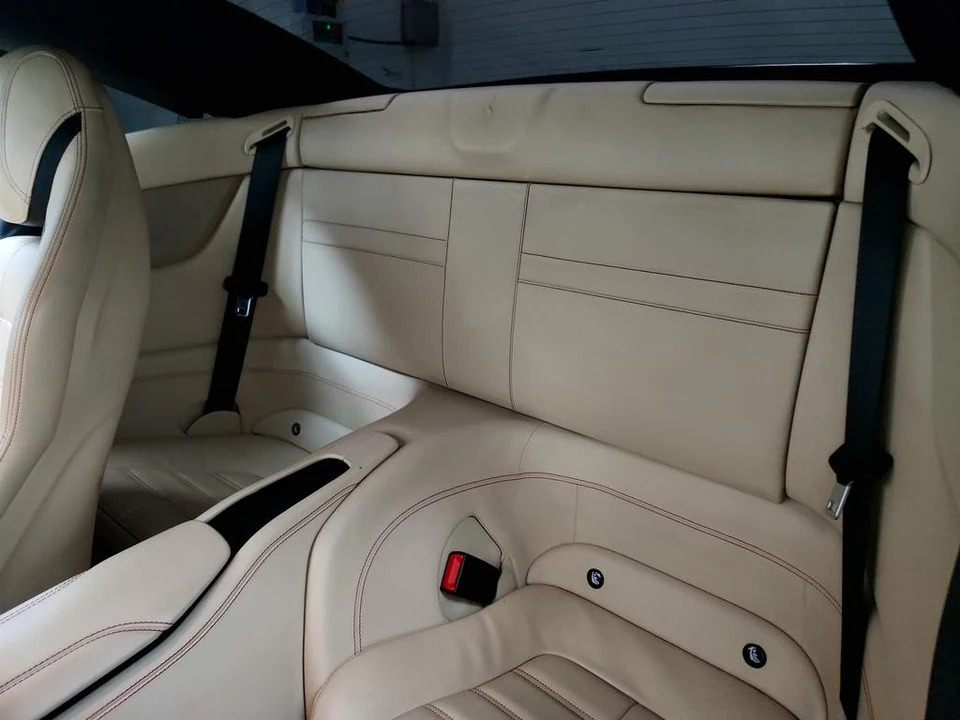 2017 Ferrari California T - Image 22 of 31