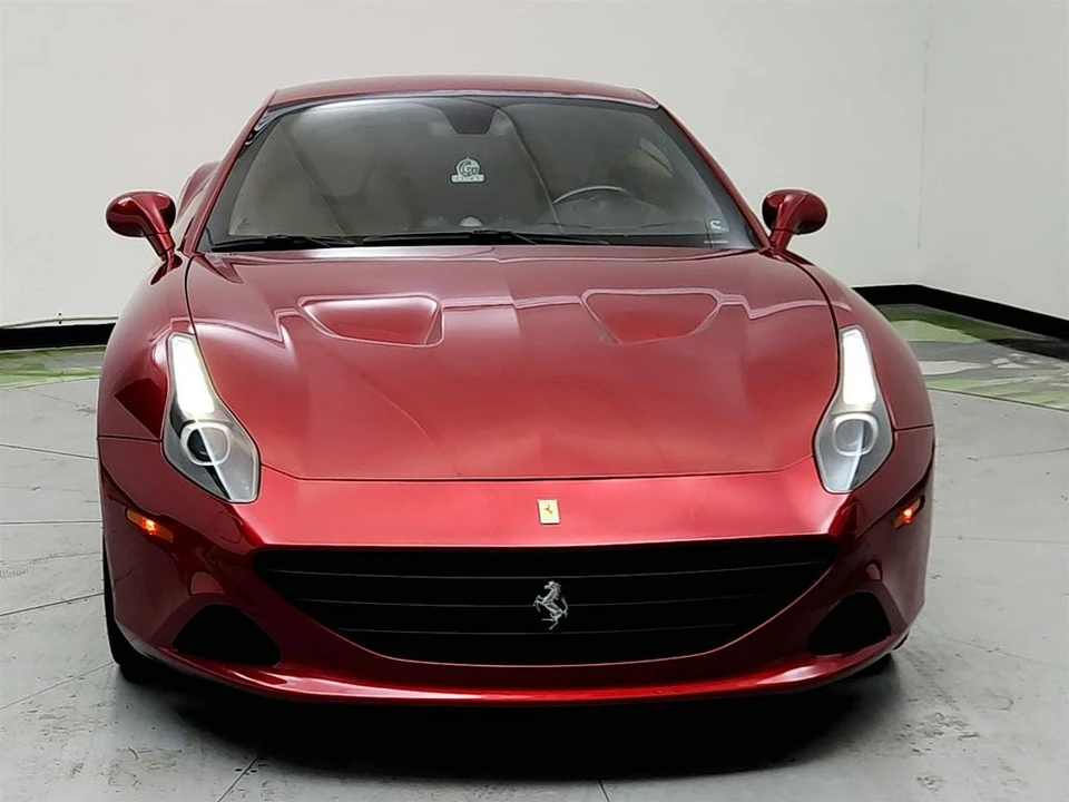 2017 Ferrari California T - Image 2 of 12