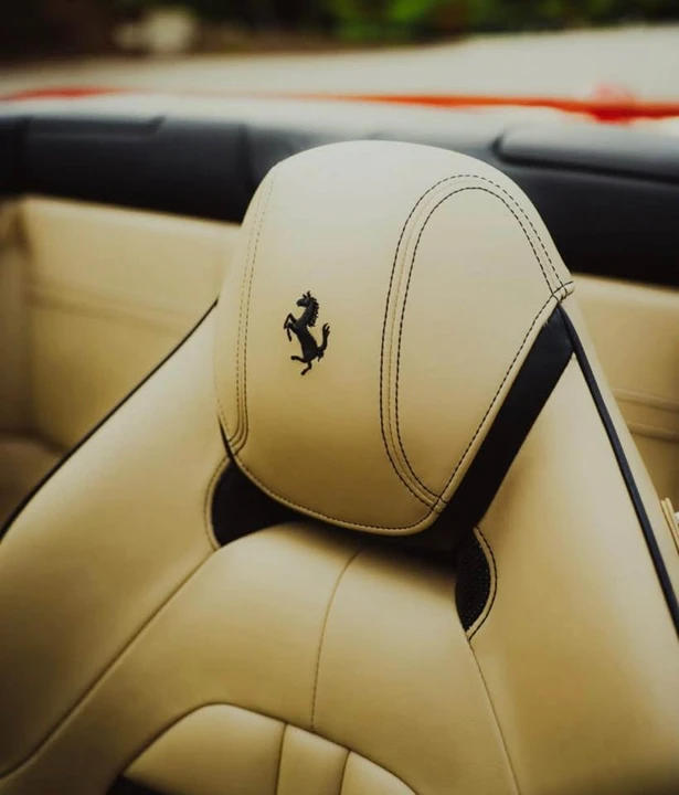 2017 Ferrari California T - Image 5 of 7