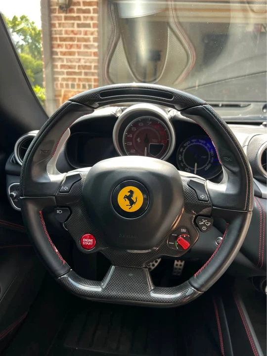 2017 Ferrari California T - Image 4 of 13