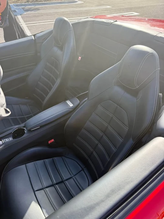2017 Ferrari California T - Image 9 of 16