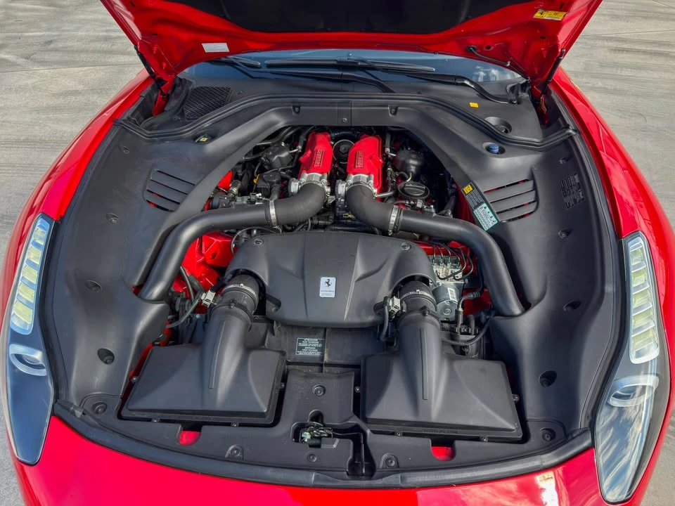 2017 Ferrari California T - Image 12 of 20