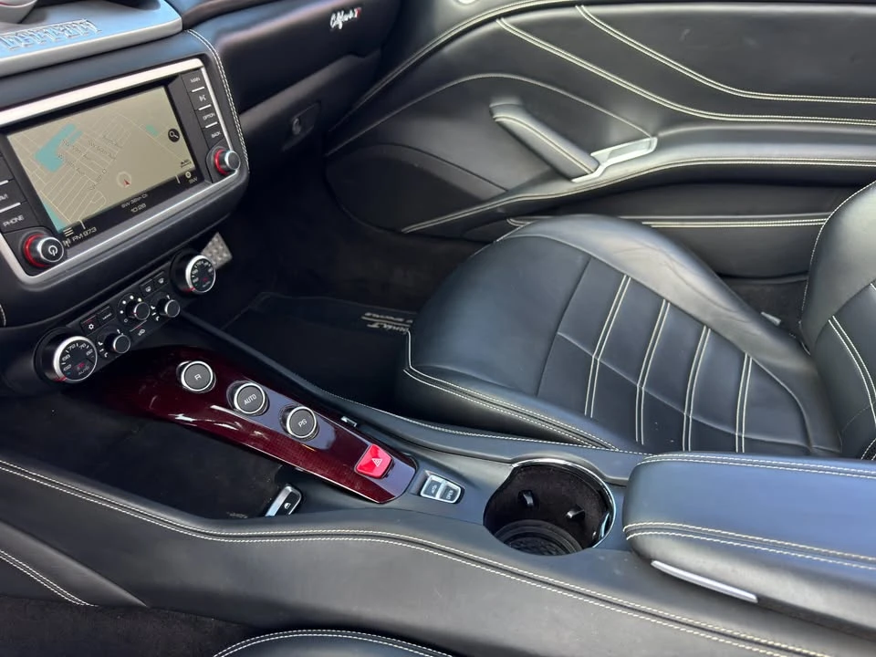 2017 Ferrari California T - Image 19 of 20