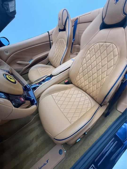 2017 Ferrari California T - Image 10 of 14