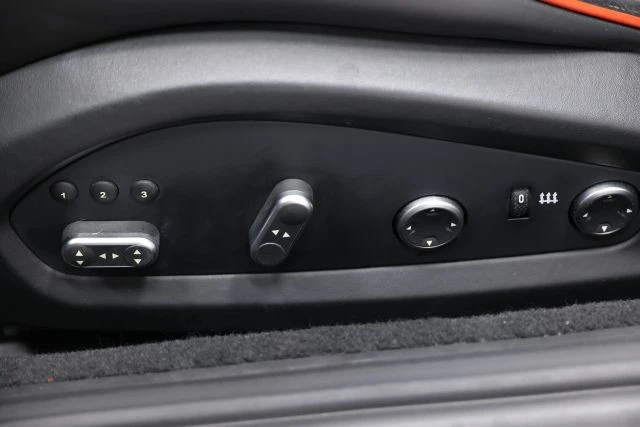 2017 Ferrari California T - Image 14 of 31