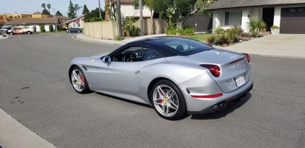 2017 Ferrari California T - Image 2 of 10