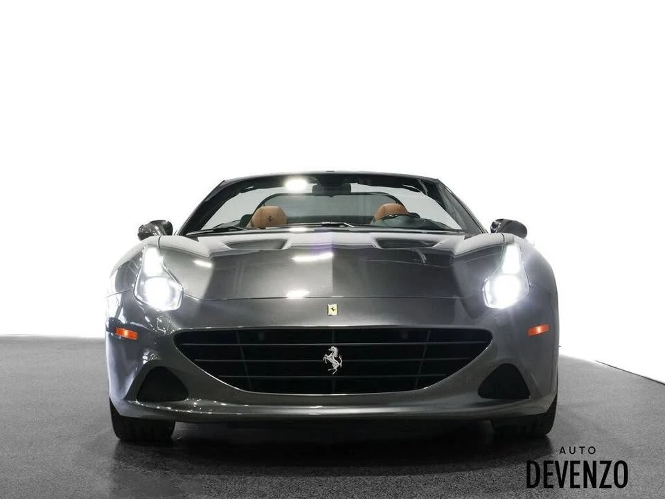 2017 Ferrari California T - Image 9 of 20