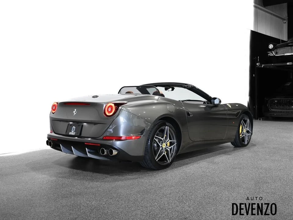 2017 Ferrari California T - Image 5 of 20