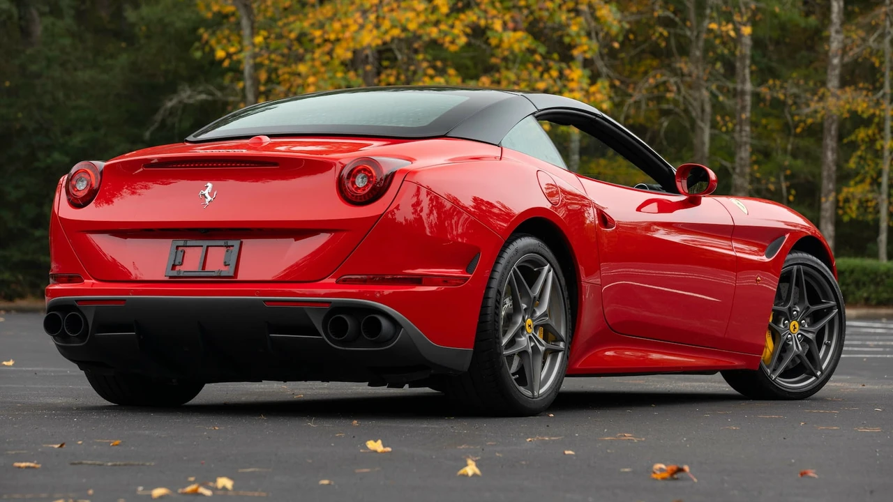 2017 Ferrari California T - Image 3 of 31