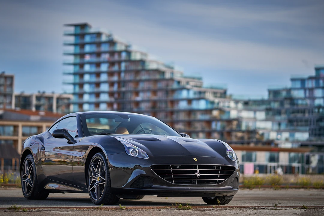 2016 Ferrari California T - Image 10 of 31