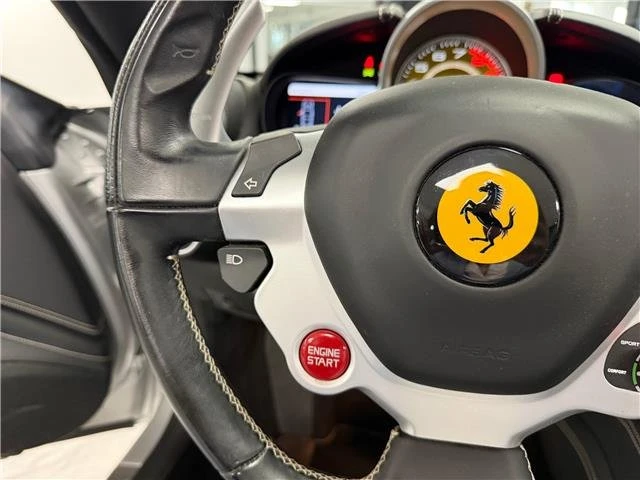 2017 Ferrari California T - Image 16 of 20