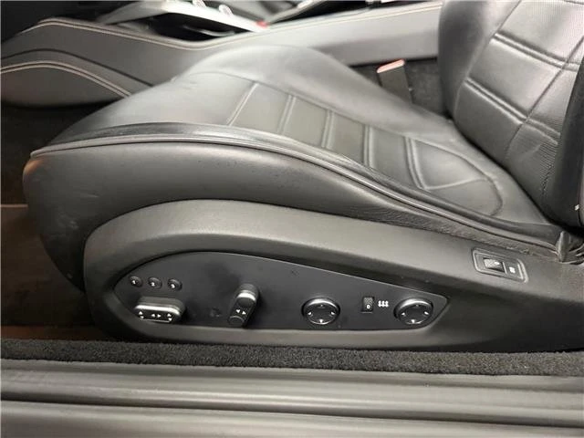 2017 Ferrari California T - Image 14 of 20