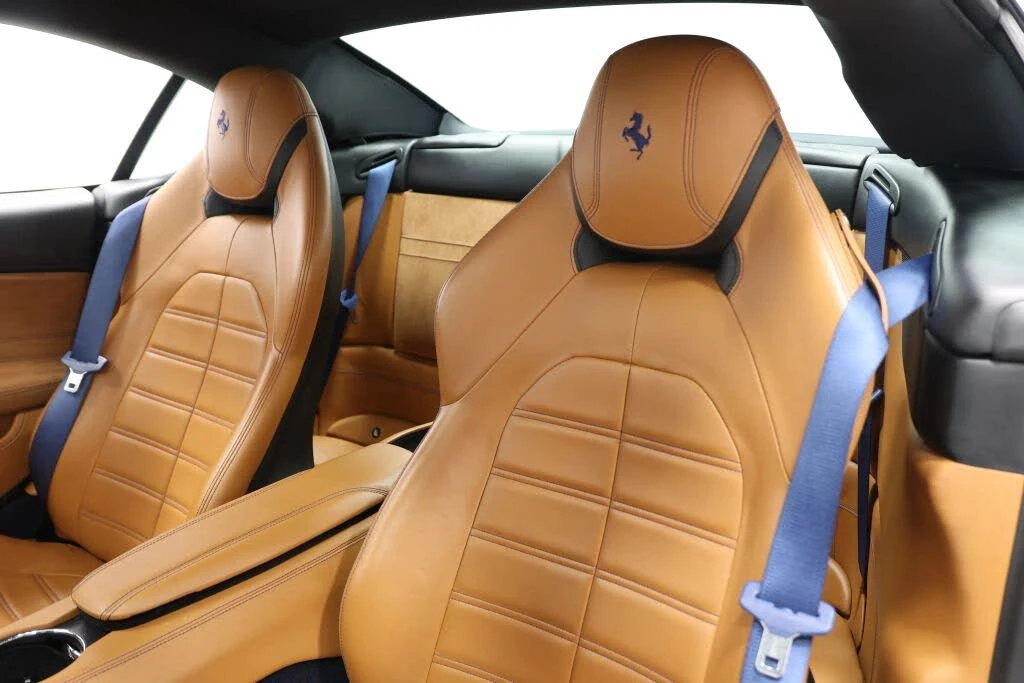 2017 Ferrari California T - Image 21 of 31