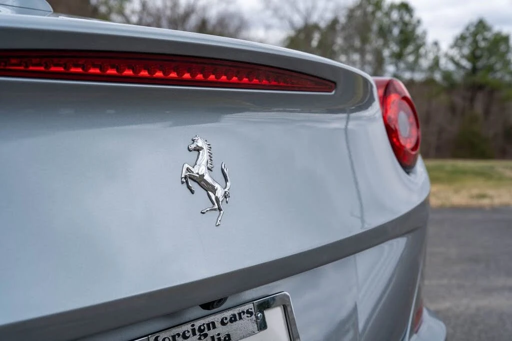 2017 Ferrari California T - Image 17 of 31