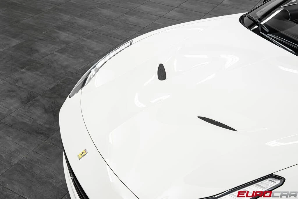 2017 Ferrari California T - Image 11 of 31
