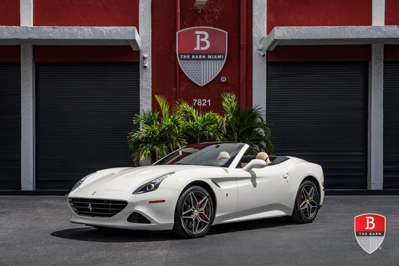 2017 Ferrari California T - Image 5 of 6