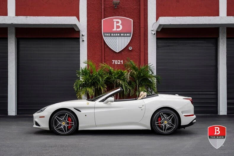 2017 Ferrari California T - Image 7 of 7