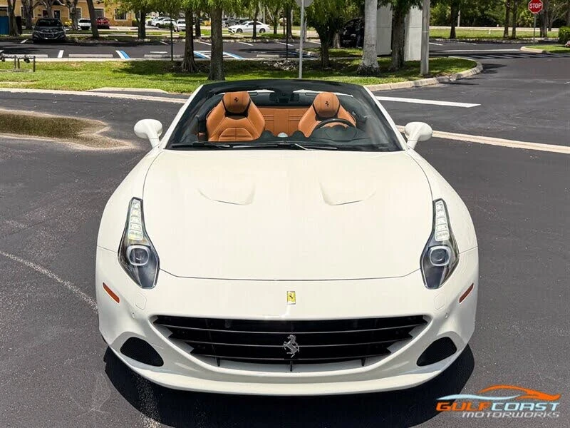 2017 Ferrari California T - Image 6 of 7