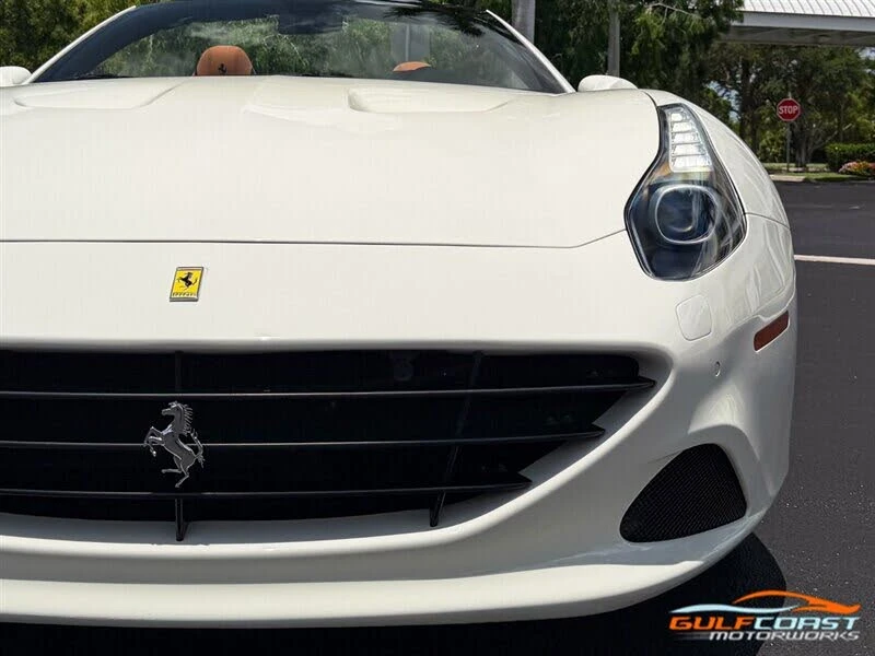 2017 Ferrari California T - Image 4 of 7