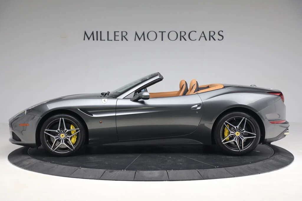 2017 Ferrari California T - Image 3 of 31