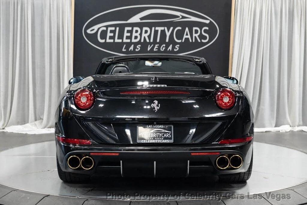 2017 Ferrari California T - Image 26 of 31