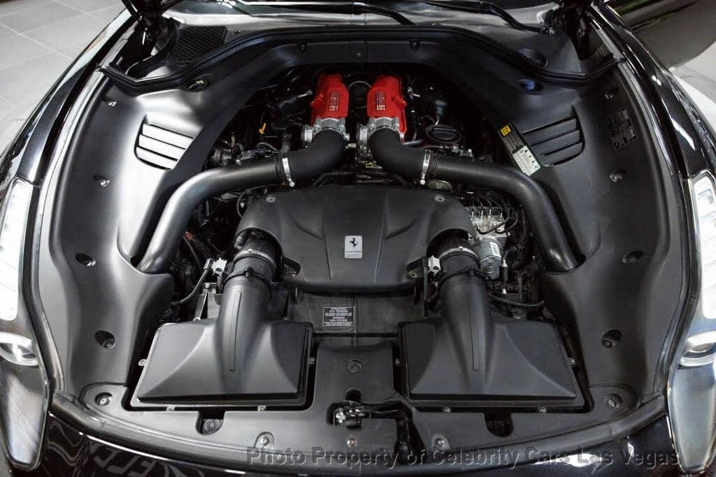 2017 Ferrari California T - Image 23 of 31