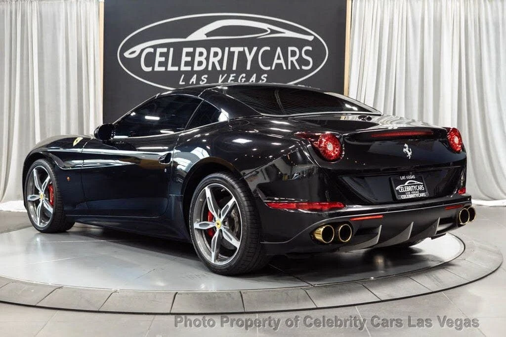 2017 Ferrari California T - Image 20 of 31