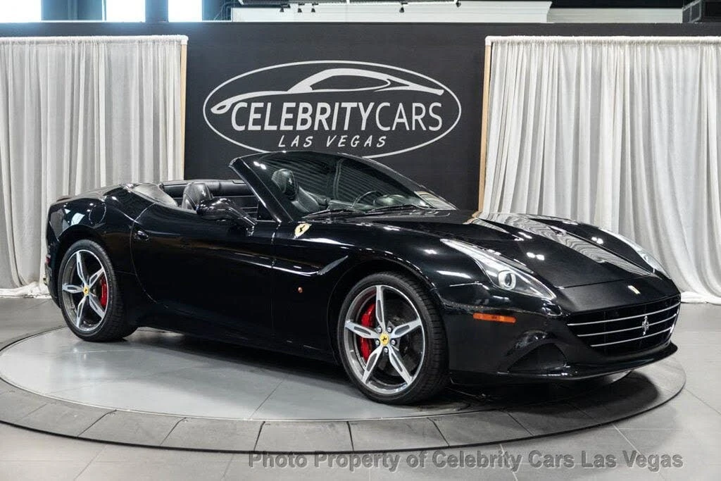 2017 Ferrari California T - Image 29 of 31