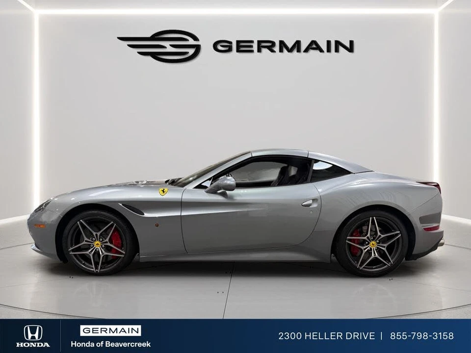 2017 Ferrari California T - Image 5 of 30