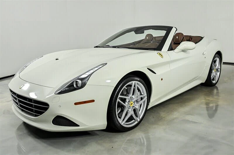 2017 Ferrari California T - Image 6 of 31