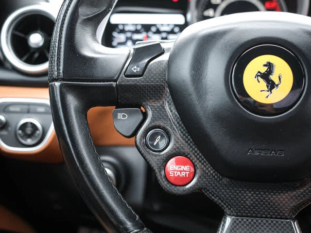 2017 Ferrari California T - Image 20 of 31