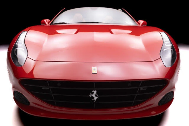 2017 Ferrari California T - Image 29 of 31