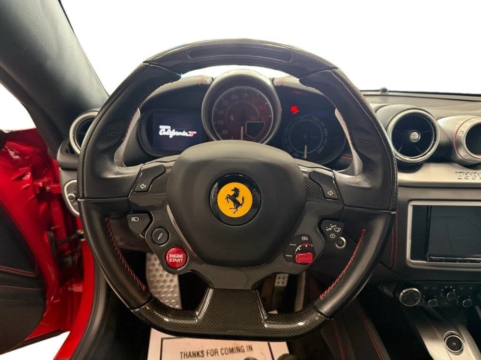 2017 Ferrari California T - Image 7 of 12