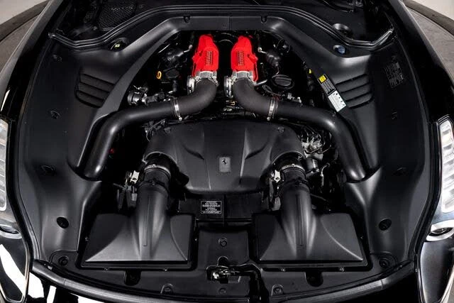 2017 Ferrari California T - Image 15 of 31