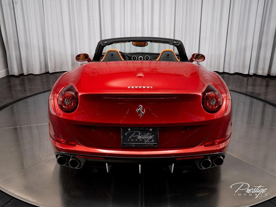 2017 Ferrari California T - Image 21 of 31