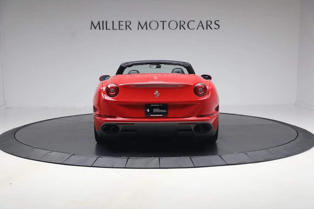 2017 Ferrari California T - Image 6 of 31