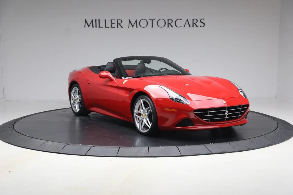 2017 Ferrari California T - Image 11 of 31