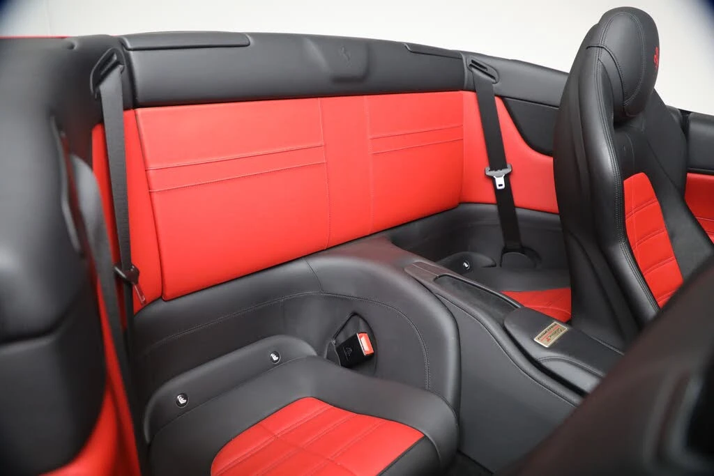 2017 Ferrari California T - Image 20 of 31
