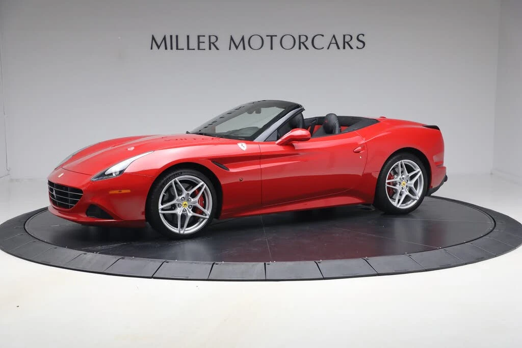 2017 Ferrari California T - Image 2 of 31