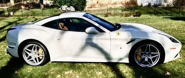 2017 Ferrari California T - Image 2 of 8