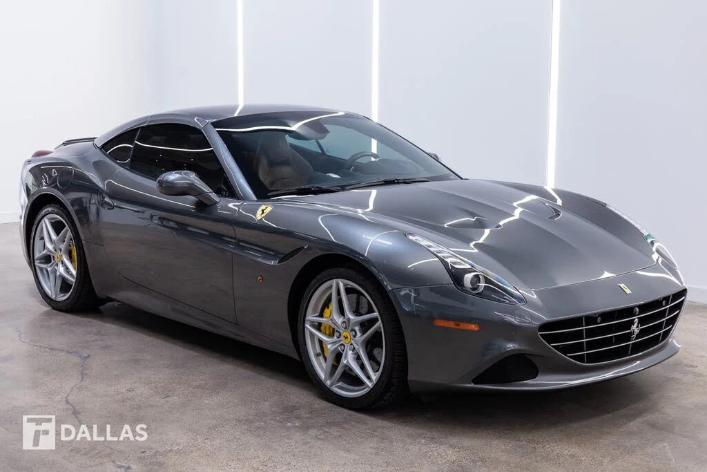 2017 Ferrari California T - Image 21 of 31