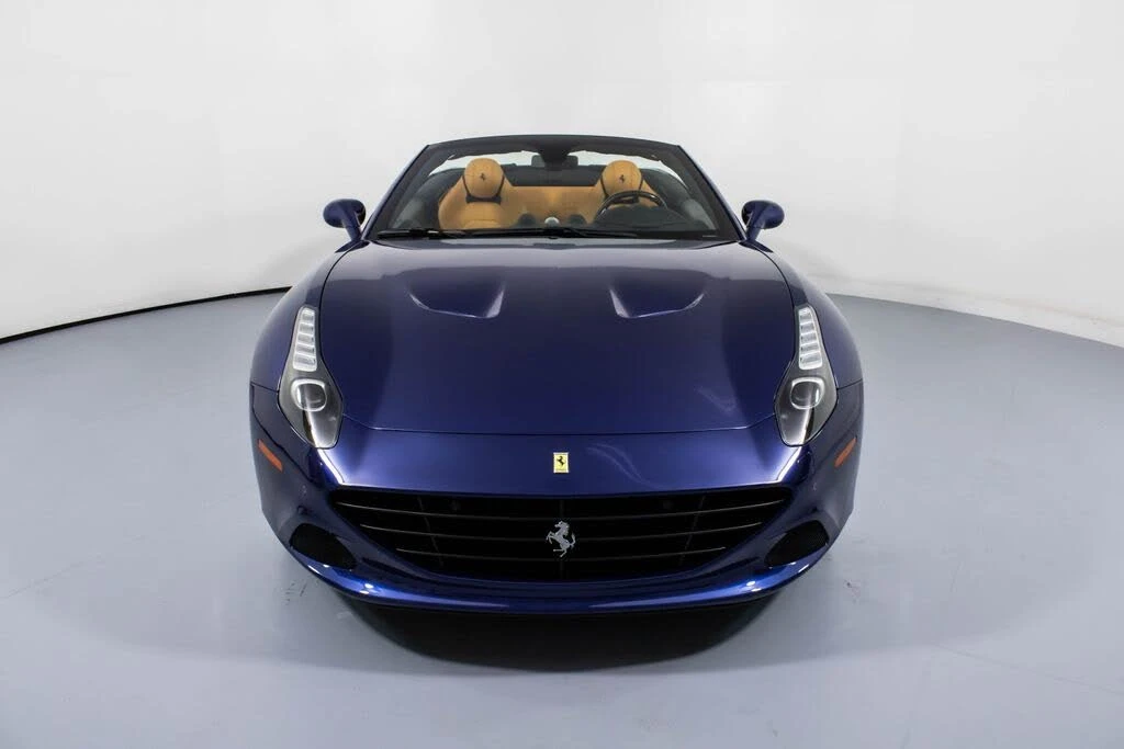2017 Ferrari California T - Image 15 of 31