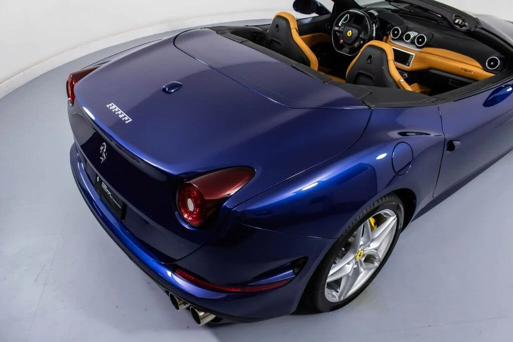 2017 Ferrari California T - Image 20 of 31