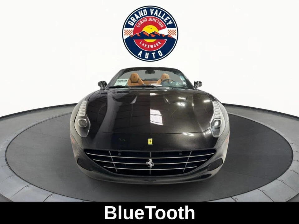 2017 Ferrari California T - Image 4 of 25