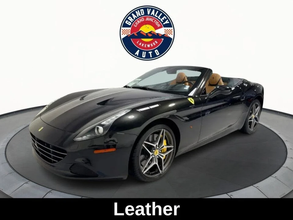 2017 Ferrari California T - Image 3 of 25