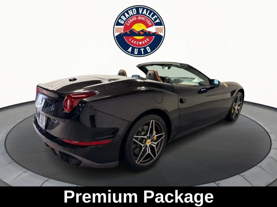 2017 Ferrari California T - Image 6 of 25