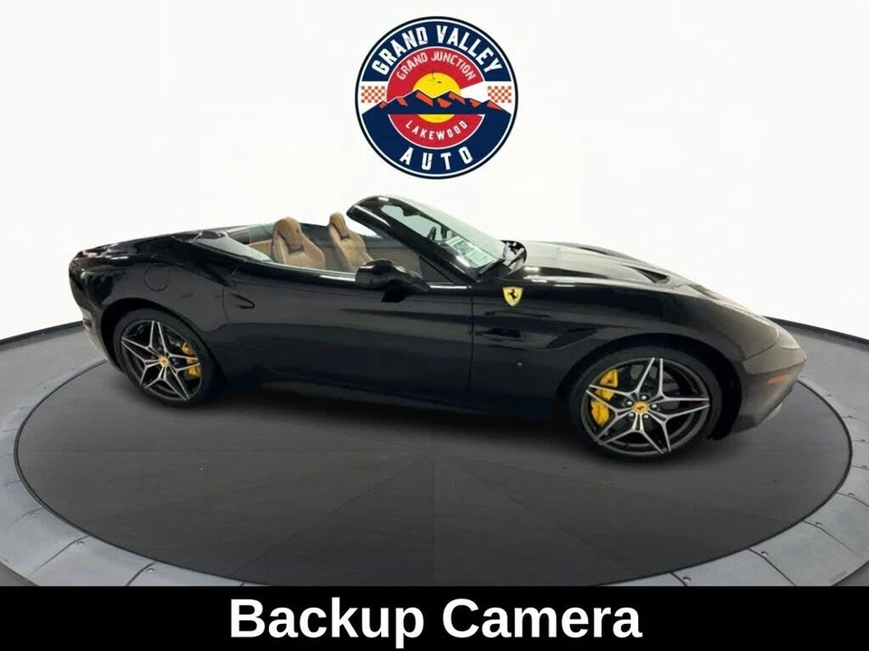 2017 Ferrari California T - Image 5 of 25