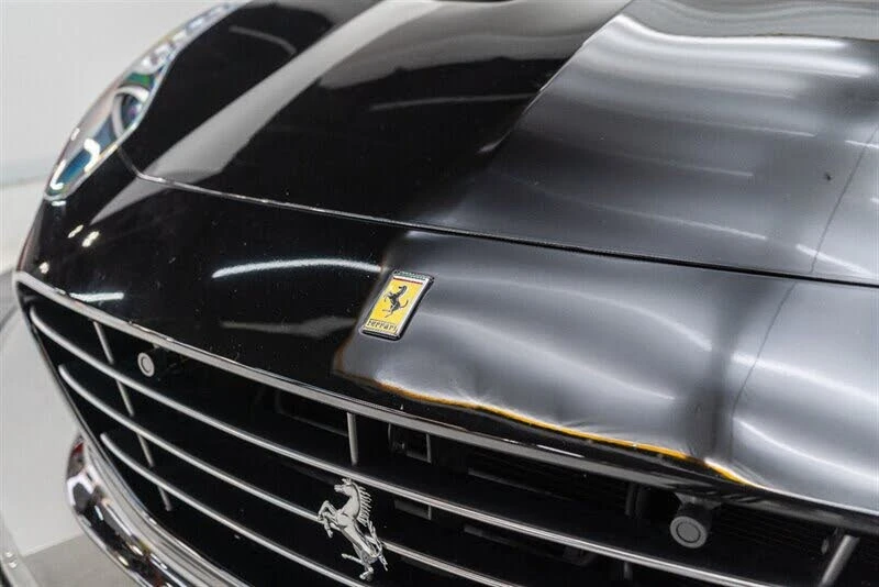 2017 Ferrari California T - Image 22 of 31