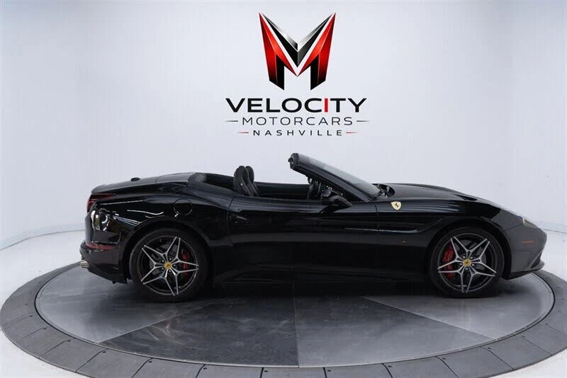 2017 Ferrari California T - Image 13 of 31