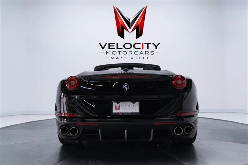 2017 Ferrari California T - Image 19 of 31